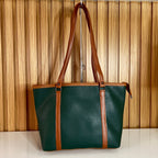 Large Emerald Green Tote Bag for Women Front Hanging View – Spacious Shoulder Handbag with Zip Closure for Office & University